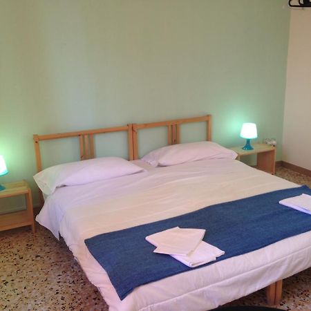 Guest House Be Happy! Florence Exterior photo