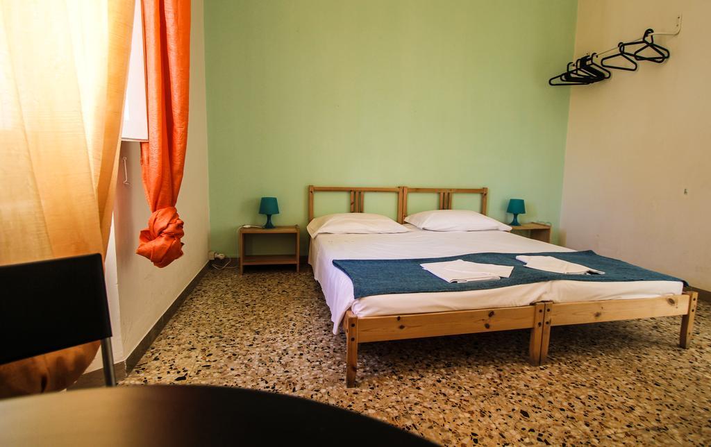 Guest House Be Happy! Florence Exterior photo